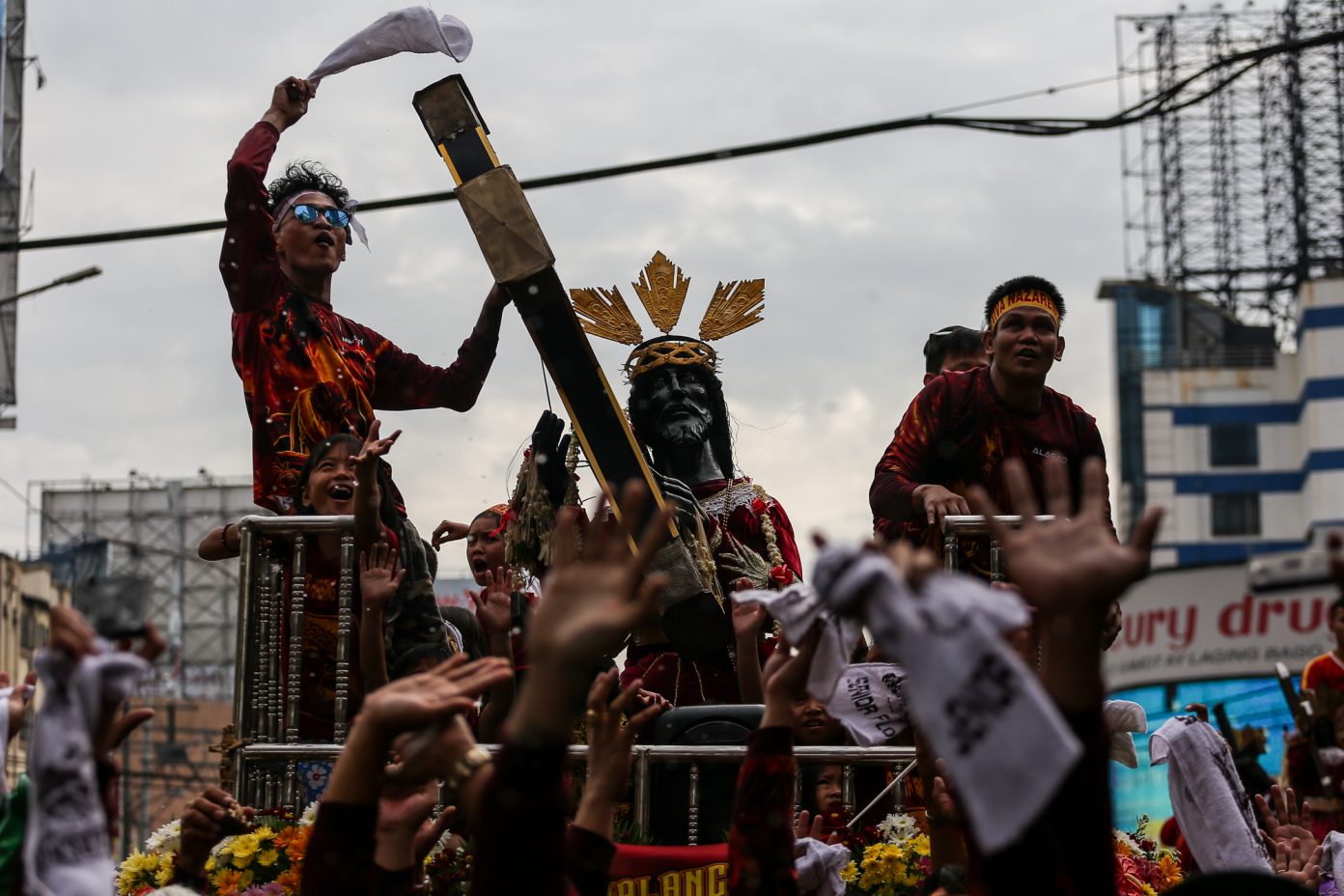 ‘traslacion Ng Imahe Ng Itim Na Nazareno Ipagdiriwang Sa Buong Bansa Catholic News