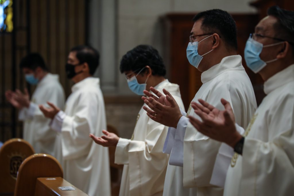 Manila priests