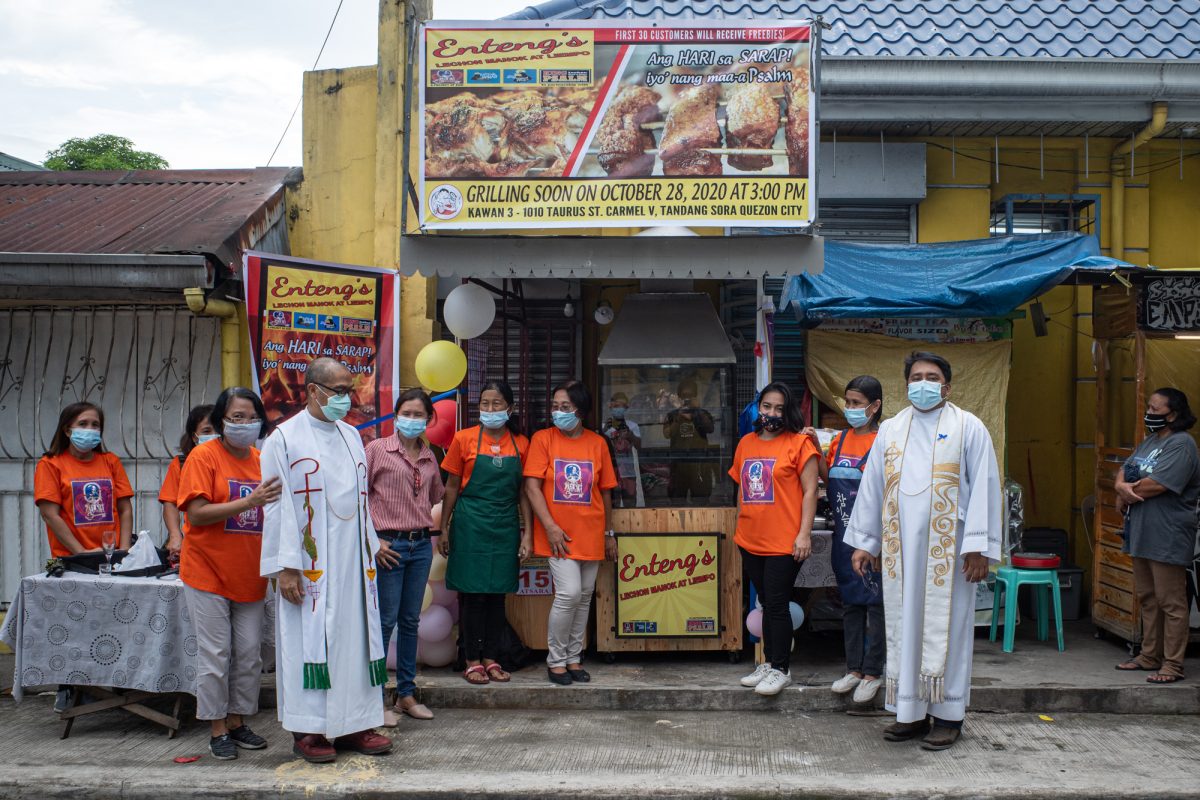 philippine-parish-opens-food-stall-for-poor-amid-pandemic-catholic