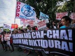 Church and activist groups stage a demonstratio in January 2018 against moves to revise the Philippine Constitution. (File photo by Mark Saludes)