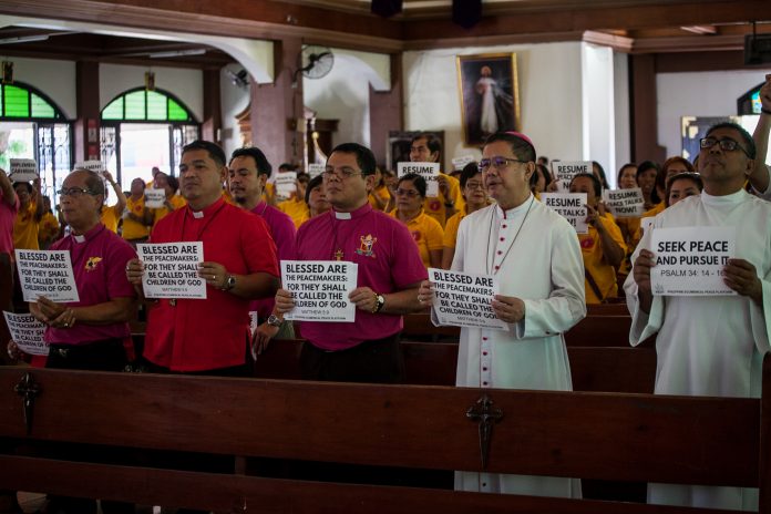 Church leaders from different Christian denominations gather in an ecumenical event calling for just and lasting peace in this photo taken in 2018. (File photo by Mark Saludes)