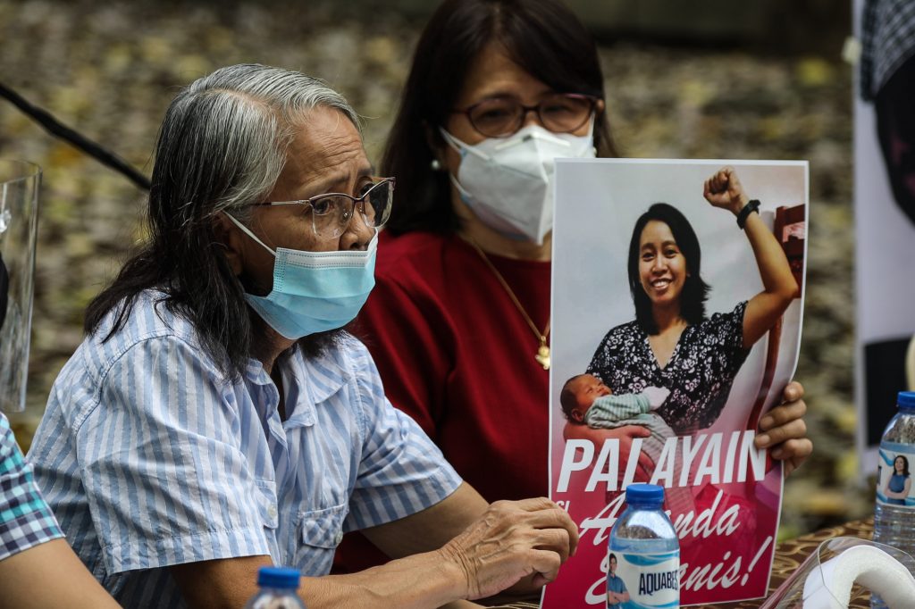 Erlinda Echanis, mother of arrested activist Amanda Echanis, speaks to the press during a media briefing in Quezon City on Dec. 9, 2020. She expressed concern over the welfare and safety of Amanda and her child inside the detention center. (Photo by Jire Carreon)