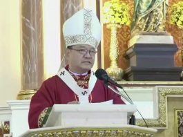Archbishop Ricardo Baccay speaks after receiving the pallium during Mass at the St. Peter Metropolitan Cathedral in Tuguegarao City on Jan,. 14, 2021. (Photo courtesy of the Archdiocese of Tuguegarao)