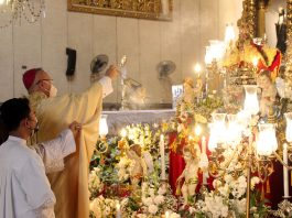Archbishop Jose Palma celebrates Mass on the Feast of the Sto. Niño at the Basilica Minore del Sto. Niño in Cebu City on Jan. 17, 2021. (Photo by Sammy Navaja/CBCP News)