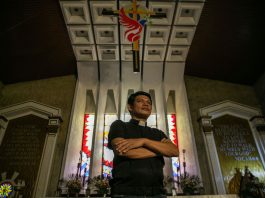 Father Christopher Ablon of the Philippine Independent Church