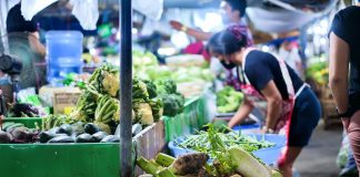 Balintawak public market, Manila | LiCAS.news