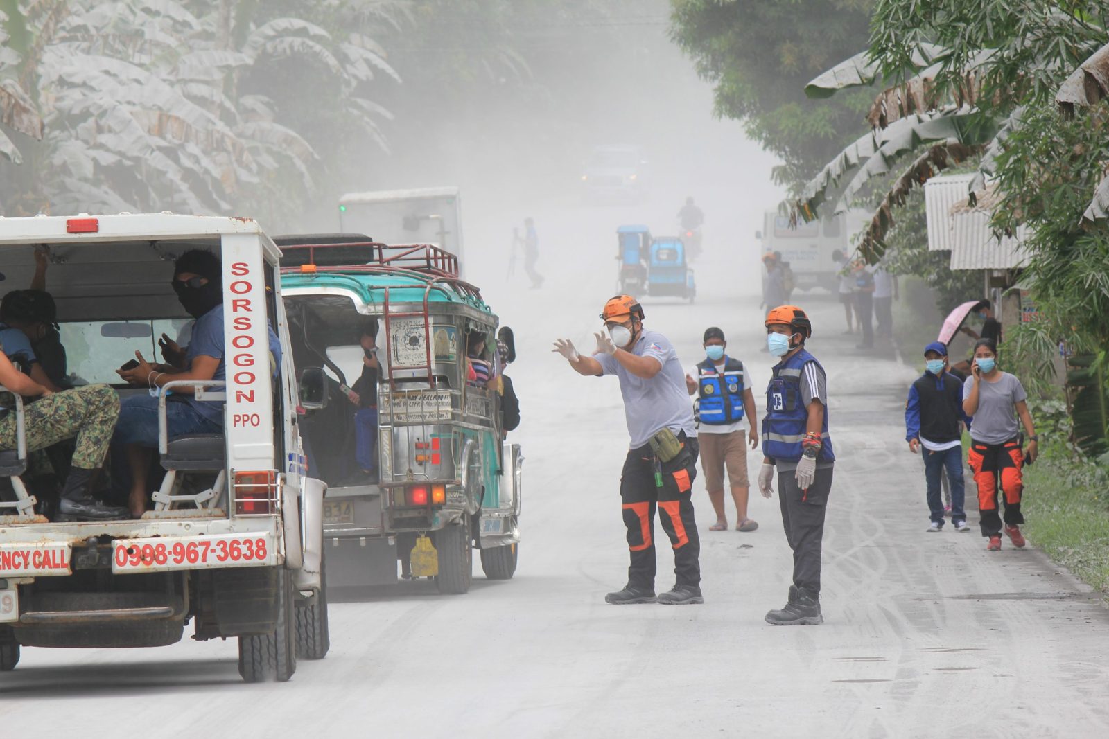 Ash Covers Towns After Mount Bulusan Volcano Eruption Catholic News Philippines Licasnews 5838