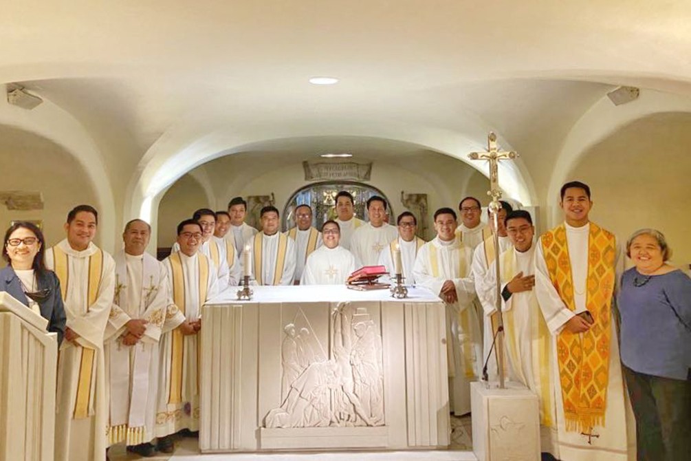 Philippine Pontifical College in Rome welcomes 16 new student priests ...