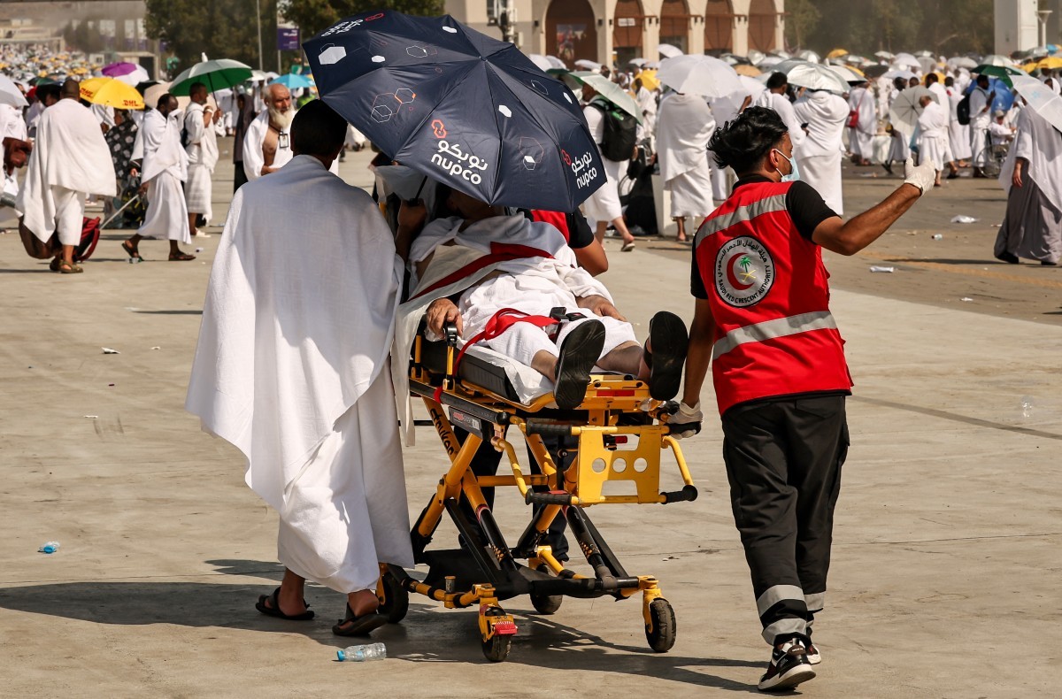 Over 1,000 Hajj pilgrims die amid record heat, AFP reports Catholic