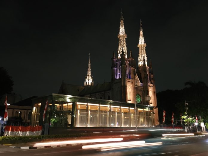 Cathedral of Our Lady of the Assumption at night