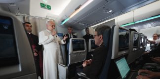 Pope: As a pastor, I cannot be in favor of war; too many innocents have died