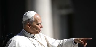 Pope: Care for poor difficult but ‘integral part of Christian life’