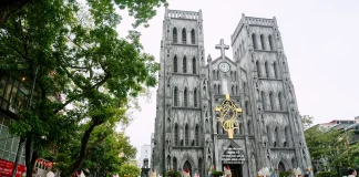 Vietnamese Catholics mark first anniversary of Pope Leo XIV’s papacy with prayers for peace