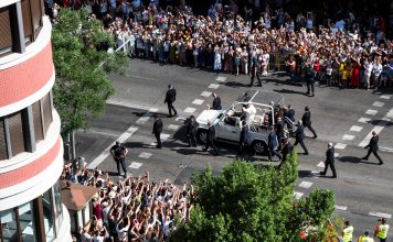 The living Gospel on the streets of Madrid: An encounter of hope with Pope Leo XIV and the forgotten