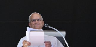 Pope at Angelus: Without forgiveness we cannot live in peace