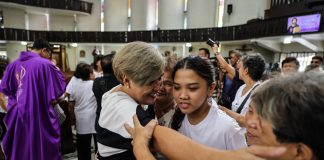 IN PHOTOS: Families of drug war victims mark Undas with prayers, call for justice